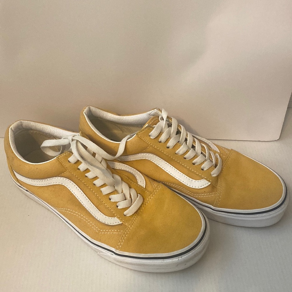 Mustard VANS Size 10